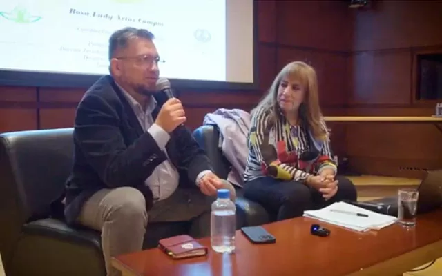 Panelistas de la conferencia: Aportes de una comunicación justa y cordial para la construcción de paz