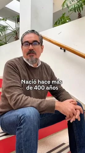Esta es la historia de Pierrot, un payaso que durante más de cuatro siglos ha recorrido la pintura, la poesía, el teatro y la música.