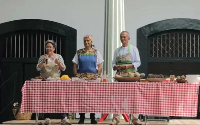 Experiencias gastronómicas para la preservación de las culturas alimentarias locales
