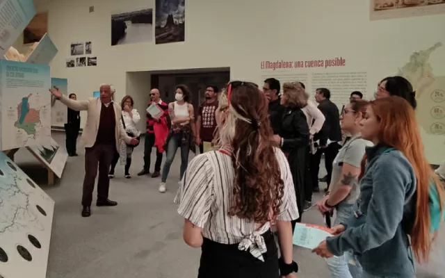 Exposición El Magdalena una cuenca posible, en la Biblioteca Luis Ángel Arango 2024.