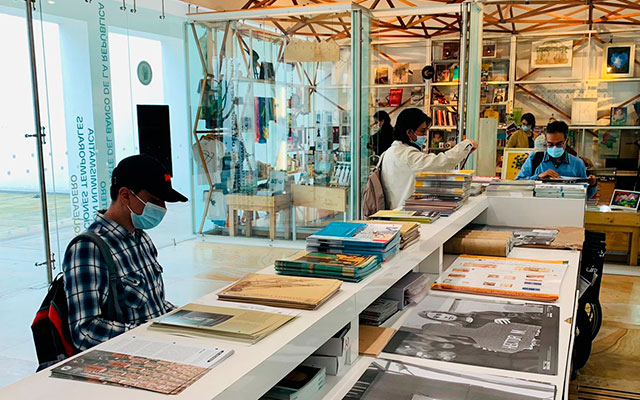 Feria de guías de estudio