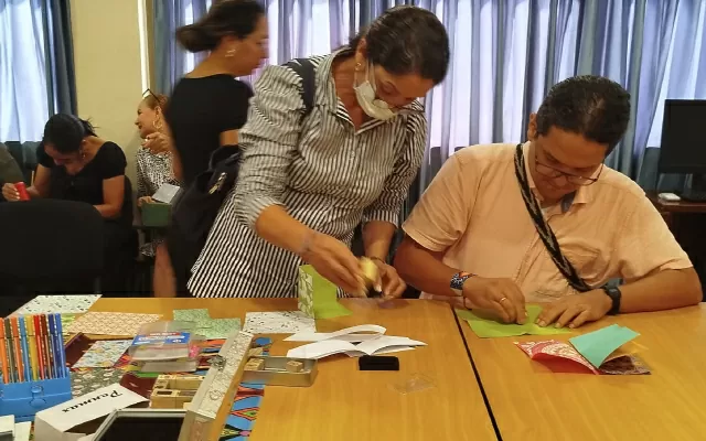 Taller sobre lectura y ruralidad con la escritora Laura Acero en el Centro Cultural de Florencia.