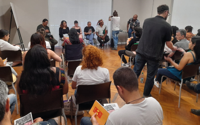 Lanzamiento de fanzines del grupo de investigación de Corala: 6 artistas de Perú, Argentina y Colombia presentaron sus trabajos de narrativa gráfica.