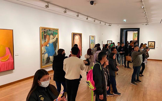 Visitantes en la Noche de los Museos