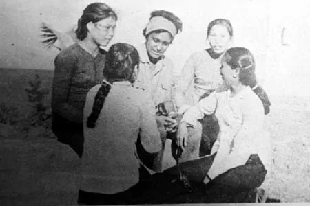 Marta Rojas periodista en Vietnam