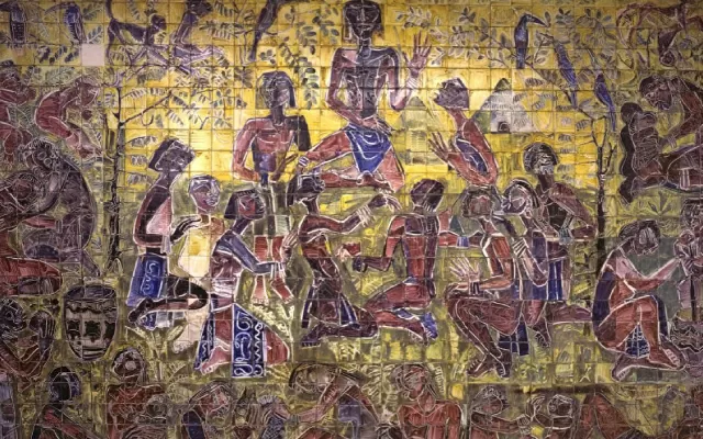 Mural "El viejo que habla" de Leopoldo Richter, previo a su restauración, exhibido de manera permanente en el Centro Cultural del Banco de la República de Buenaventura. 