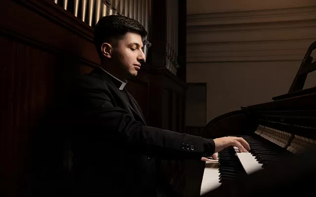 Óscar Andrés Torres (Colombia), órgano