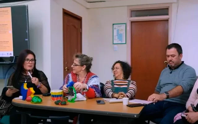 Panel: Palabras que imaginan