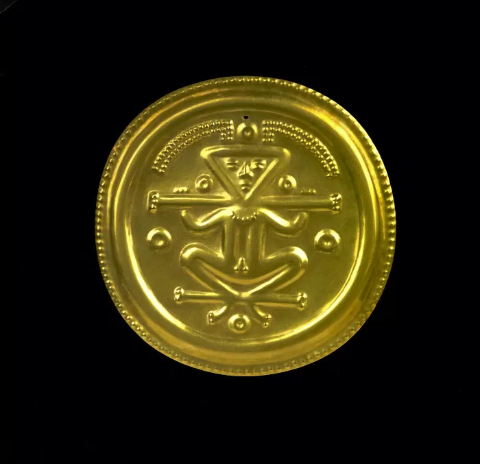 Pectoral Sierra. Nevada de Santa Marta - Periodo Tairona 900 d.C. - 1700 d.C.