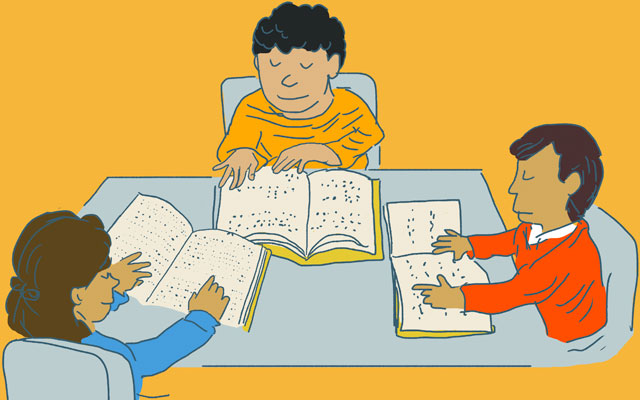 Grupo de Jóvenes ciegos en lectura braille