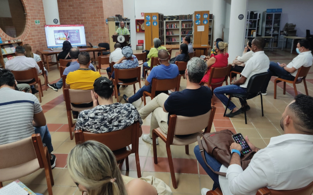 Club De Lectura Para Adultos: "Los Caminantes Literarios". | La Red ...