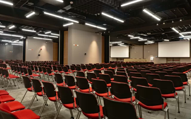 Salones de eventos de la Biblioteca Luis Ángel Arango.