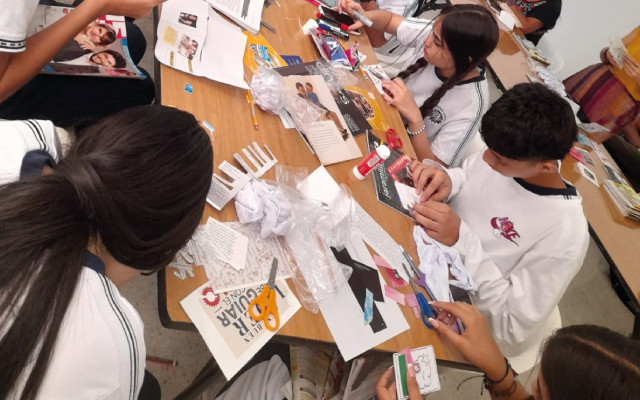 Taller Archivando Historietas. La cultura fanzine. En el Centro de Documentación Regional de Cali.