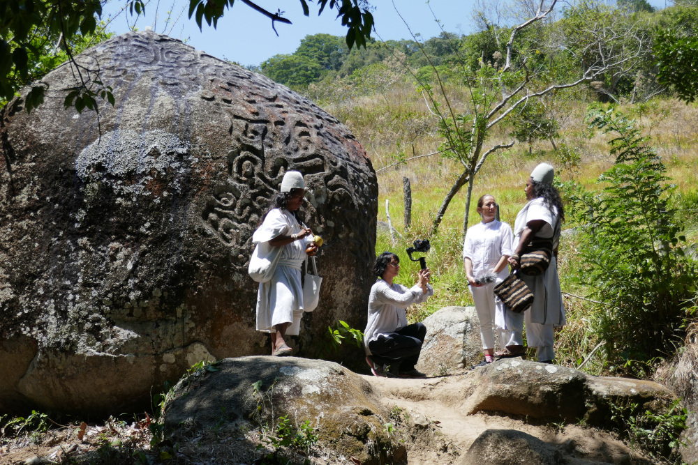 Serie documental Descifrar el universo - Dwanama