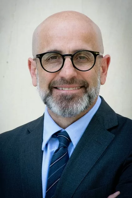 Retrato cortesía de Juan Luis Suárez