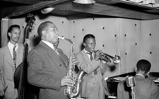 Charlie Parker, Tommy Potter, Miles Davis, Duke Jordan y Max Roach