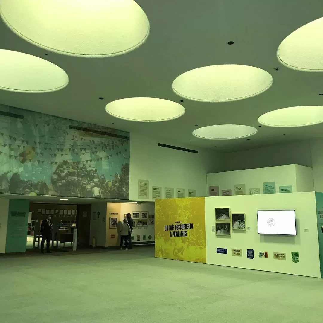 Fotografía de la exposición 'Escarabajos: un país descubierto a los pedalazos'