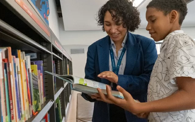 Sala infantil en el Centro Cultural del Banco de la República en Buenaventura.
