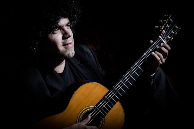 Judicaël Perroy, guitarra (Francia)