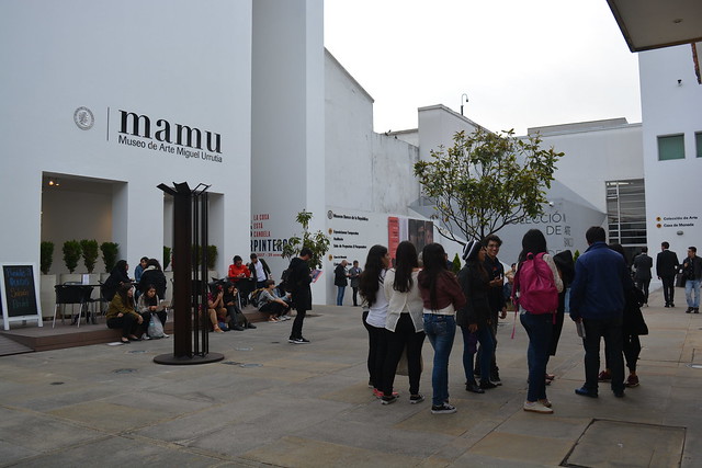 exposición los carpinteros, la cosa está candela