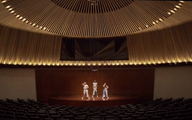 Sala de conciertos - Mateo López | Rituales del retorno: cuerpos desobedientes