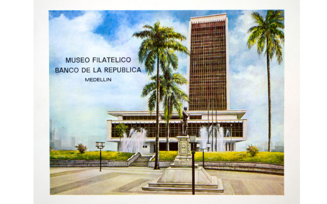 Carpeta Apertura del Museo Filatélico de Medellín bajo el auspicio del Banco de la República