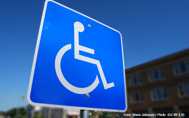 Señal de accesibilidad en silla de ruedas