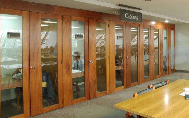 Cabinas de lectura de la Biblioteca Luis Ángel Arango