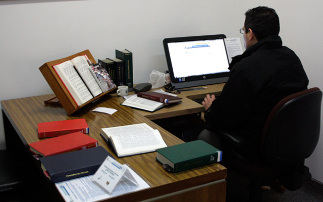 Servicio de cabinas para investigadores