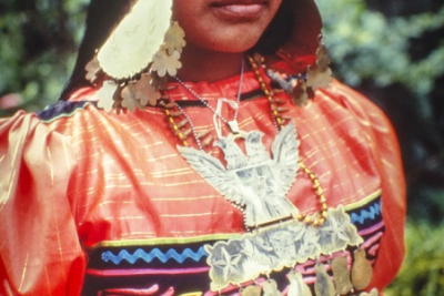Exposición "Molas, capas de sabiduría"