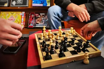 Tardes de Juego: Estrategias, retos y diversión en familia