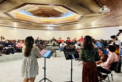 Presentación musical: Coro Descubre tu Voz