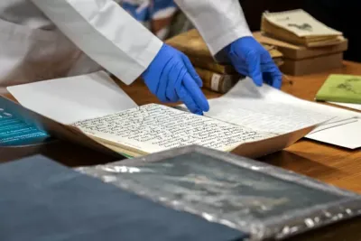 Tejer la Biblioteca: Criterios estratégicos para la selección de materiales de lectura
