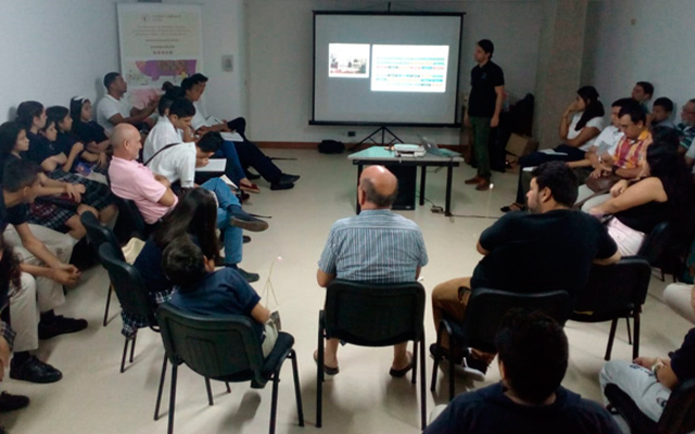 Taller de tecnología creativa en Honda